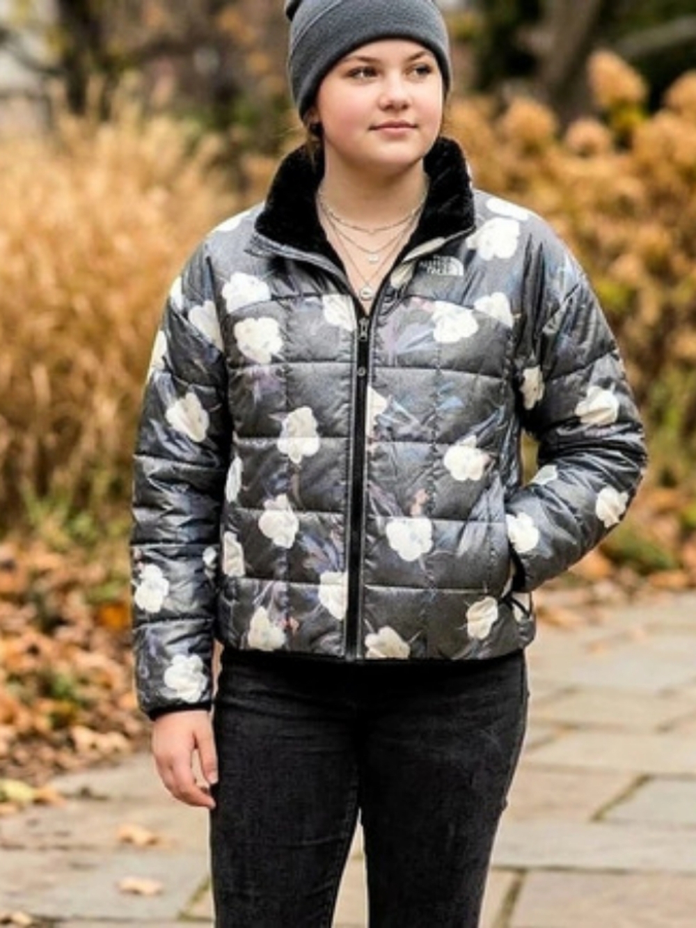 The North Face Printed Reversible Mossbud Swirl Jacket Girls XL Floral Puffer